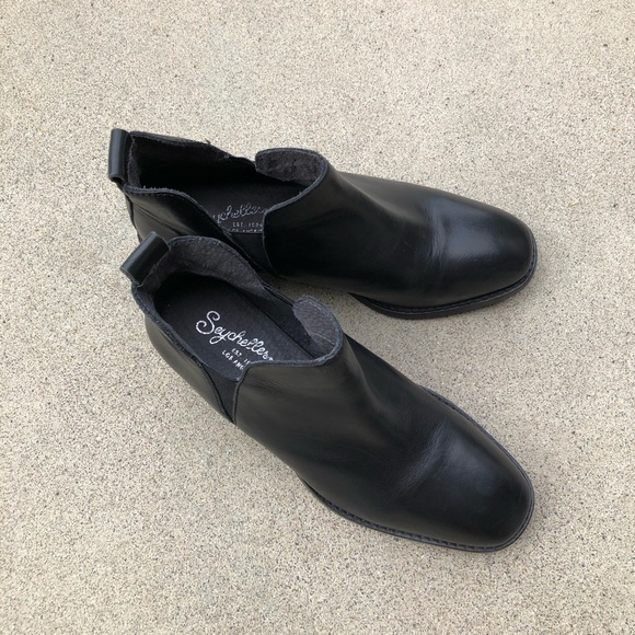 Anthro Seychelles Black Leather Ankle Boot - Picture 2 of 9